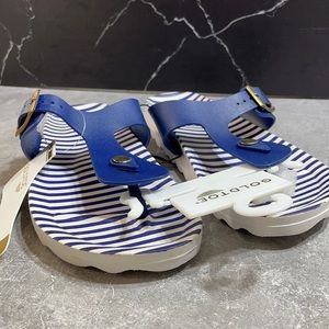 Goldtoe Helena B Flops Navy/White Size 6